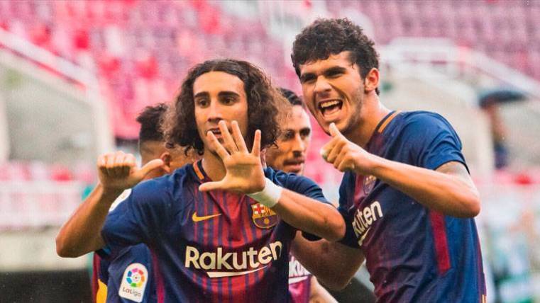 El Barça bloquea la salida de Cucurella augurando la venta de Digne