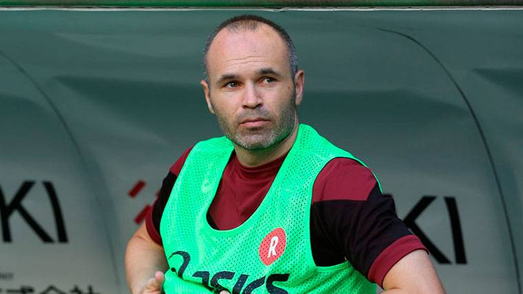 Andrés Iniesta debuta con derrota con el Vissel Kobe (0-3)
