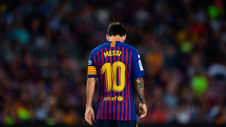 Leo Messi cumple una década con el dorsal ’10’ en su espalda