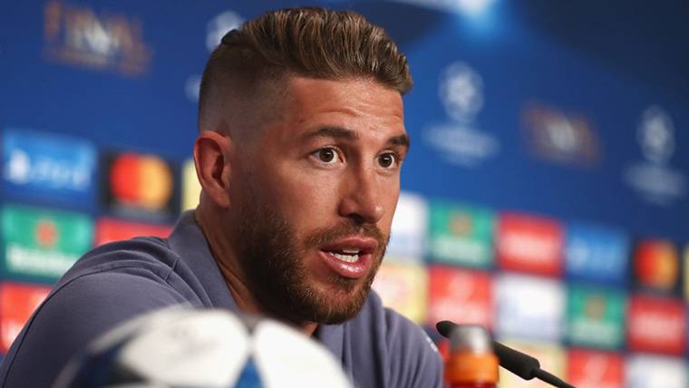 Sergio Ramos deja en ridículo a Griezmann por compararse con Messi y Cristiano