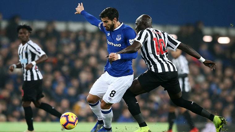 El Everton se pronuncia sobre André Gomes y puede darse otro ‘Caso Alcácer’