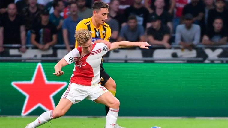 Anuncian una ofensiva total del PSG por Frenkie de Jong