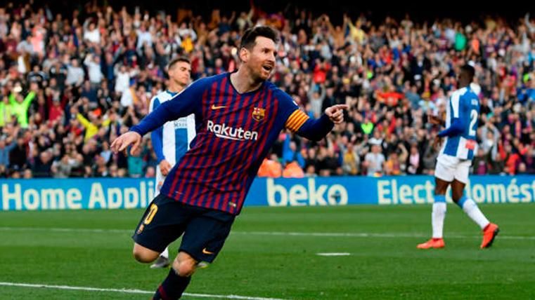 El árbitro del Barça-Espanyol da los dos goles a Leo Messi