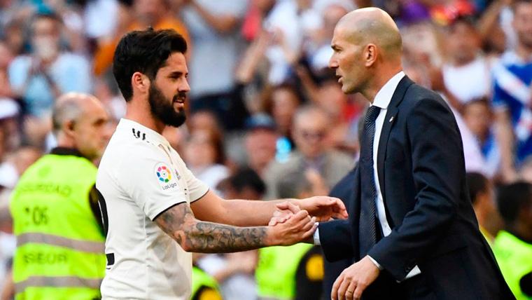 Deslizan que si Isco se marcha del Real Madrid, podría contar con una cláusula ‘anti-Barça’