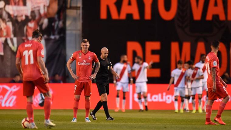 El Rayo se agarra a Primera a costa de un Real Madrid de mínimos (1-0)