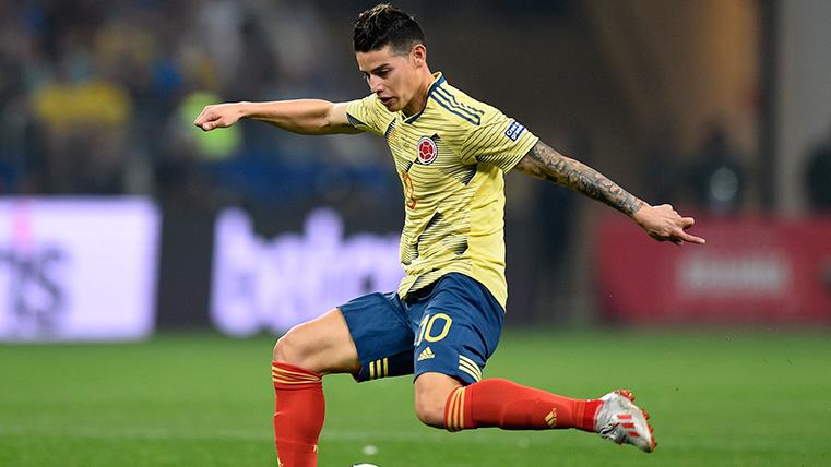 El Nápoles se ve con muchas posibilidades de fichar a un James que no tiene prisa