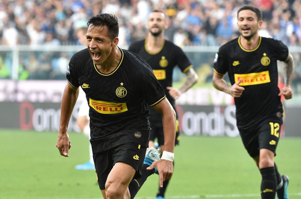 El Inter sigue imparable y vence con un gol de Alexis, que acabó expulsado (1-3)