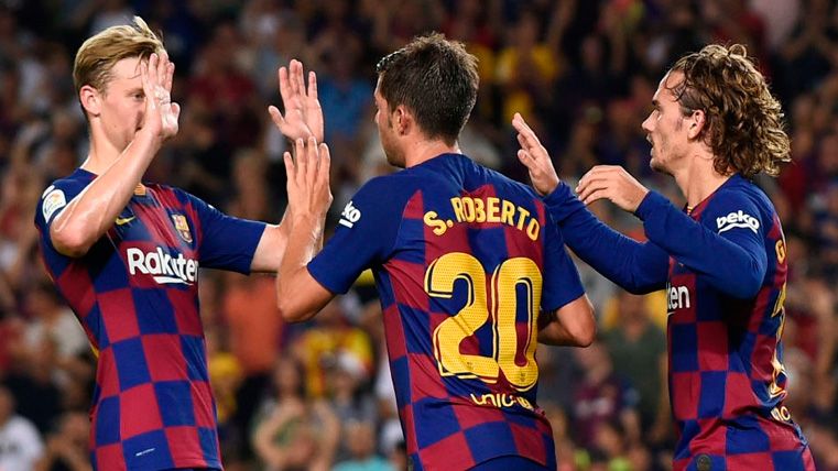 Los dos fichajes estrella del Barça, Griezmann y De Jong, ya brillan sobre el césped