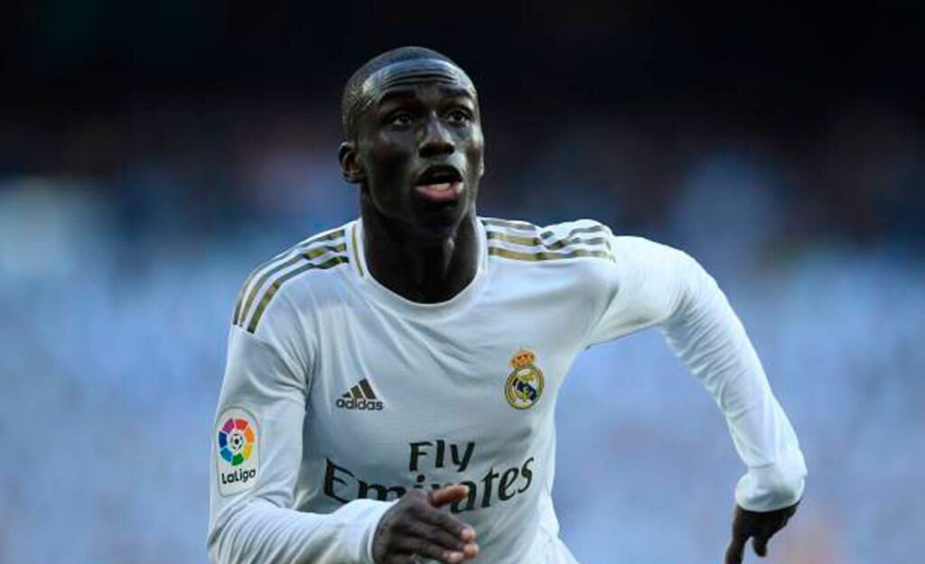 Mendy, el lateral que el Barça descartó y que es titular en el Real Madrid