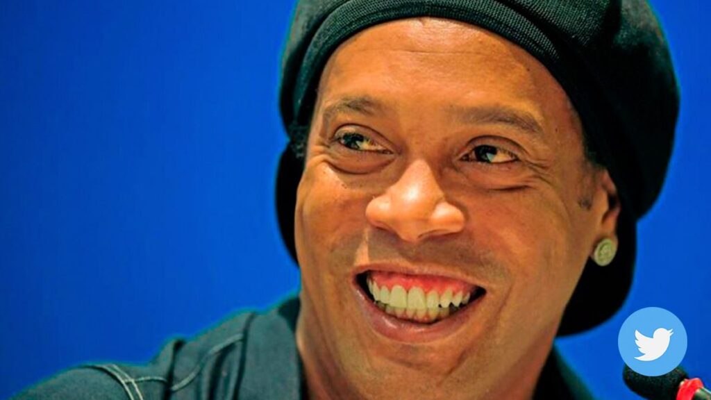 Filtran la que sería la primera foto de Ronaldinho en la cárcel