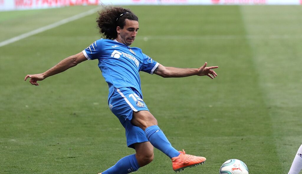 OFICIAL: El Getafe ejerce su opción de compra y ficha a Cucurella por 10 ‘kilos’