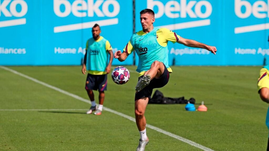 Lenglet reaparece en una sesión de entrenamiento del Barça