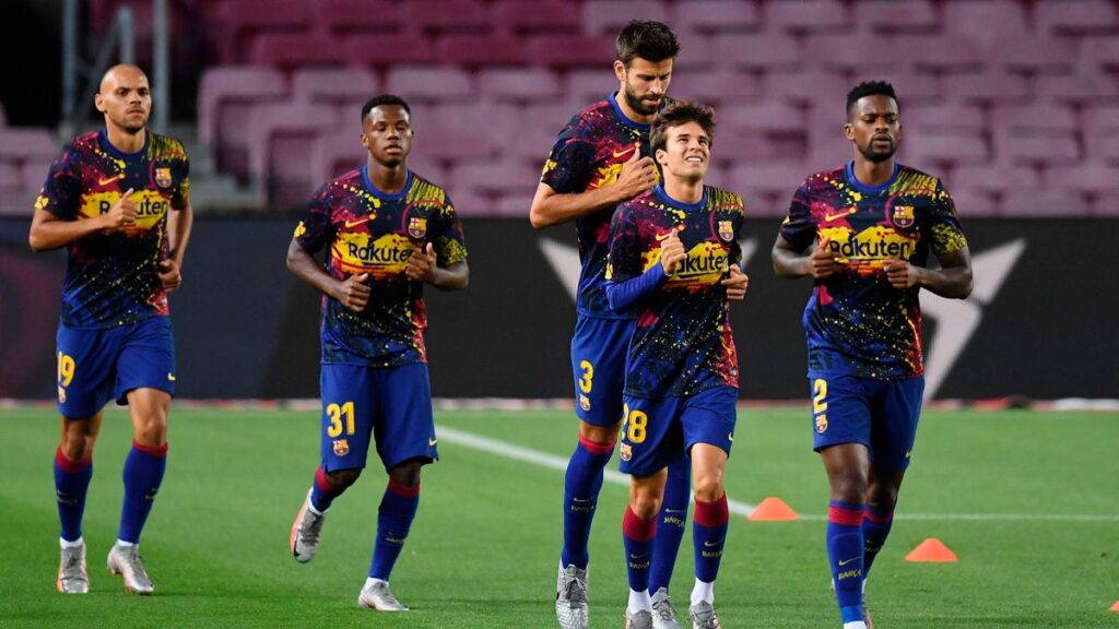 Riqui Puig quiere quedarse y demostrar a Koeman que se equivoca