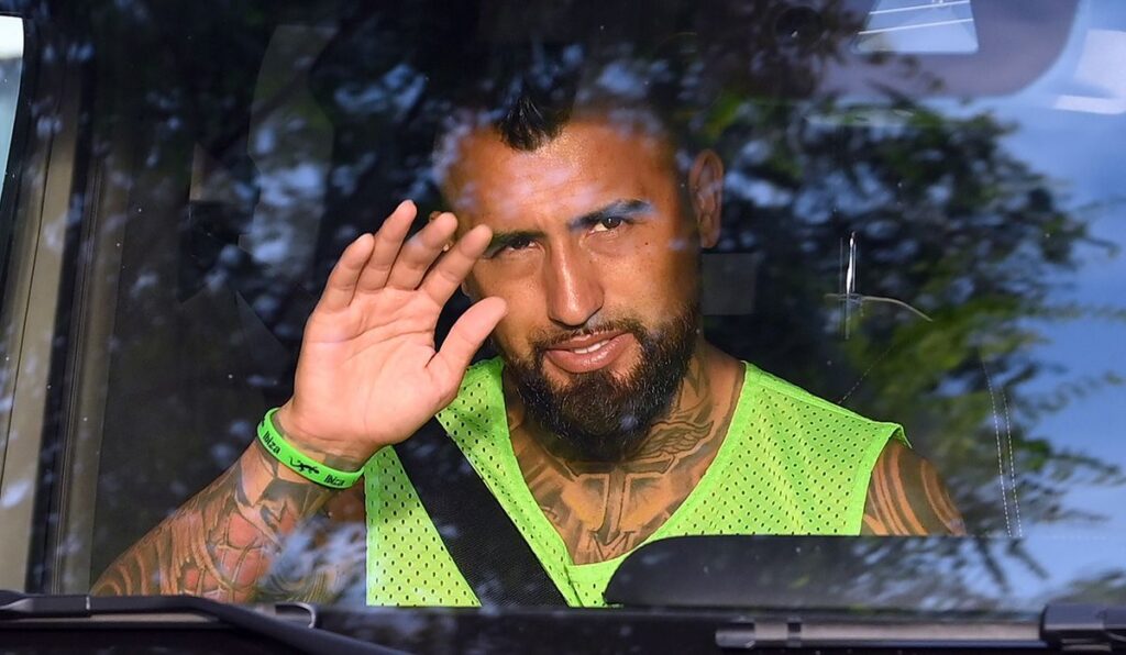 Arturo Vidal renuncia a un año de contrato y su salida al Inter es inminente