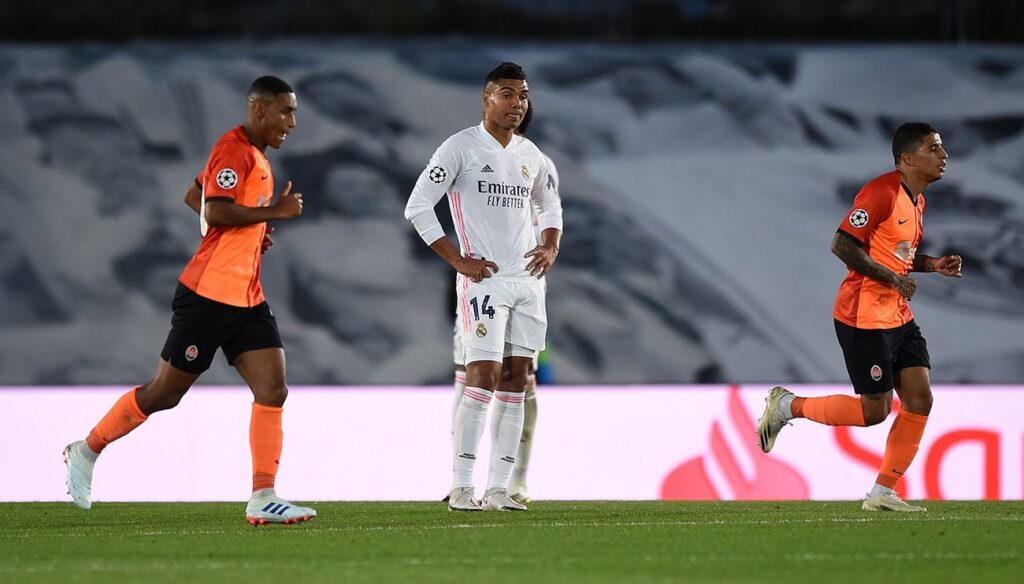 ¡Ridículo histórico del Madrid contra el Shakhtar al descanso!