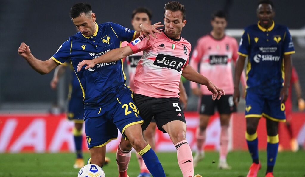 Arthur se abre paso en la Juventus de Turín