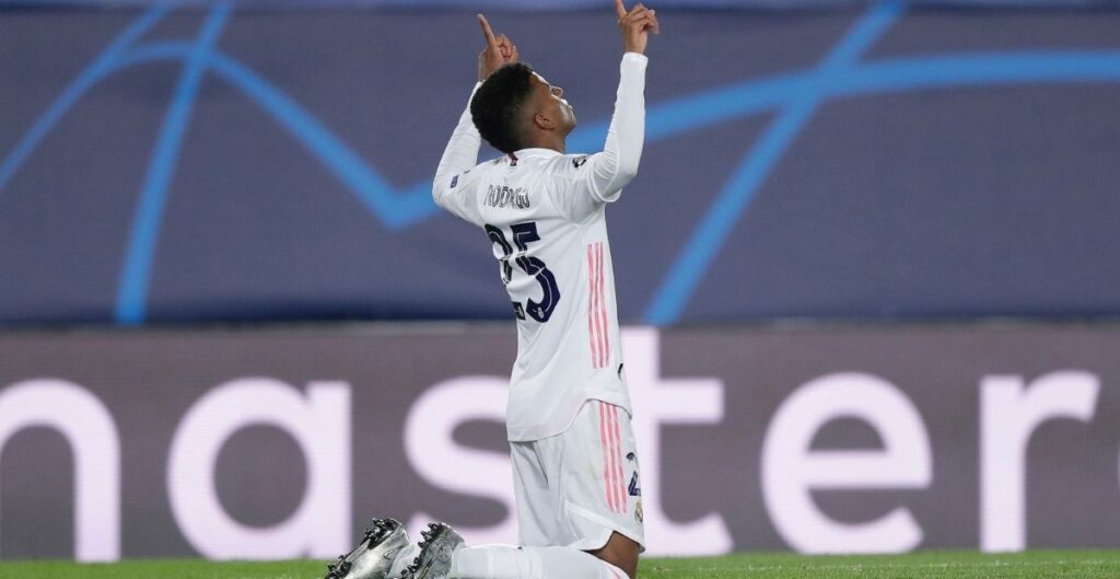 Rodrygo evita la debacle del Real Madrid en Champions (3-2)