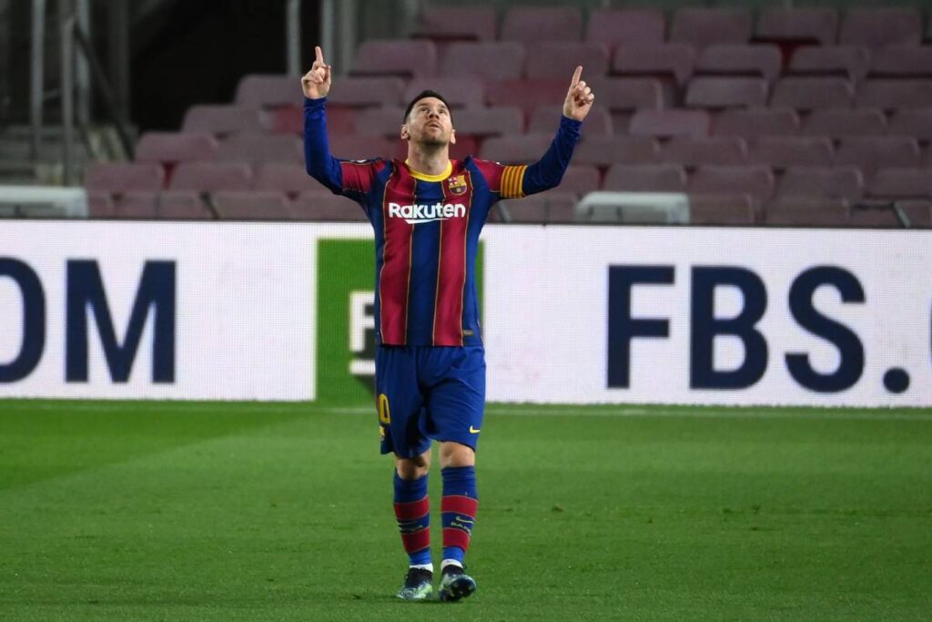 Leo Messi, frente a frente con Luis Suárez en la lucha por el Pichichi