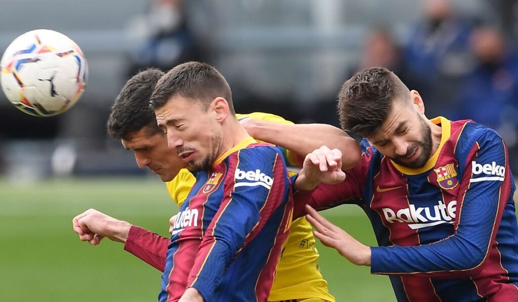 Clément Lenglet, hundido tras el empate ante el Cádiz