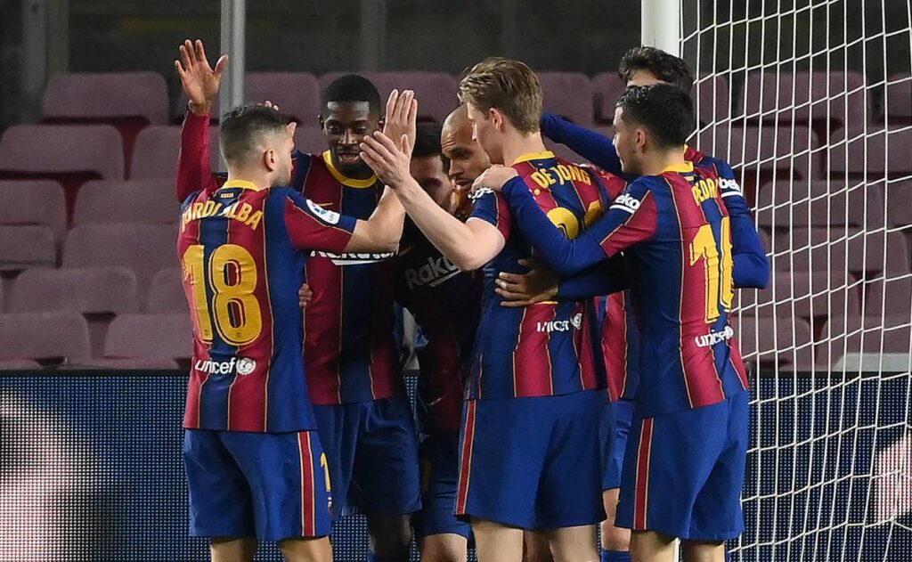 El Barça liquidó al Elche con una genialidad de Braithwaite y Jordi Alba