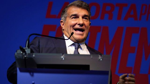 Laporta adelanta las dos primeras renovaciones del Barca