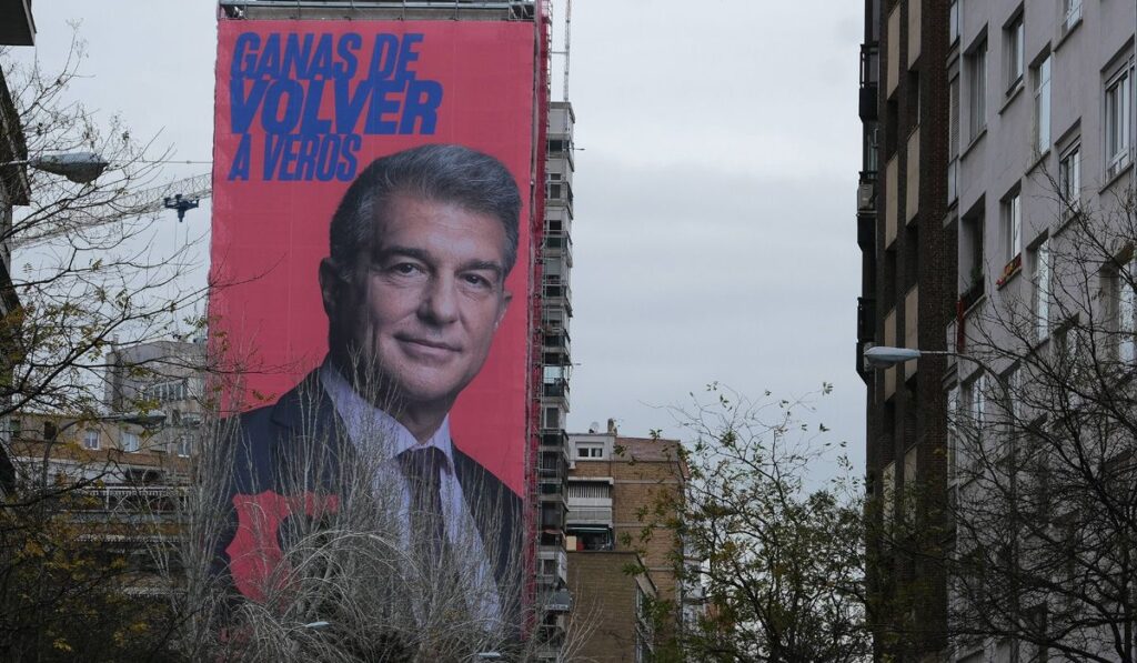Duelo entre Ramos y Laporta: ¿Quién comenzó con la idea de las pancartas?