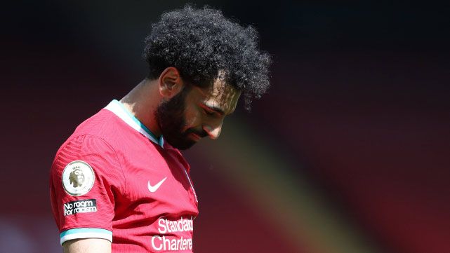 El rajadón de Klopp y los malos resultados colocan a Salah en la órbita del Barça
