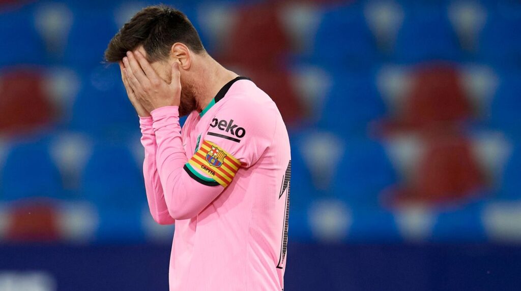 Blancos y negros sobre la continuidad de Messi en el Barça