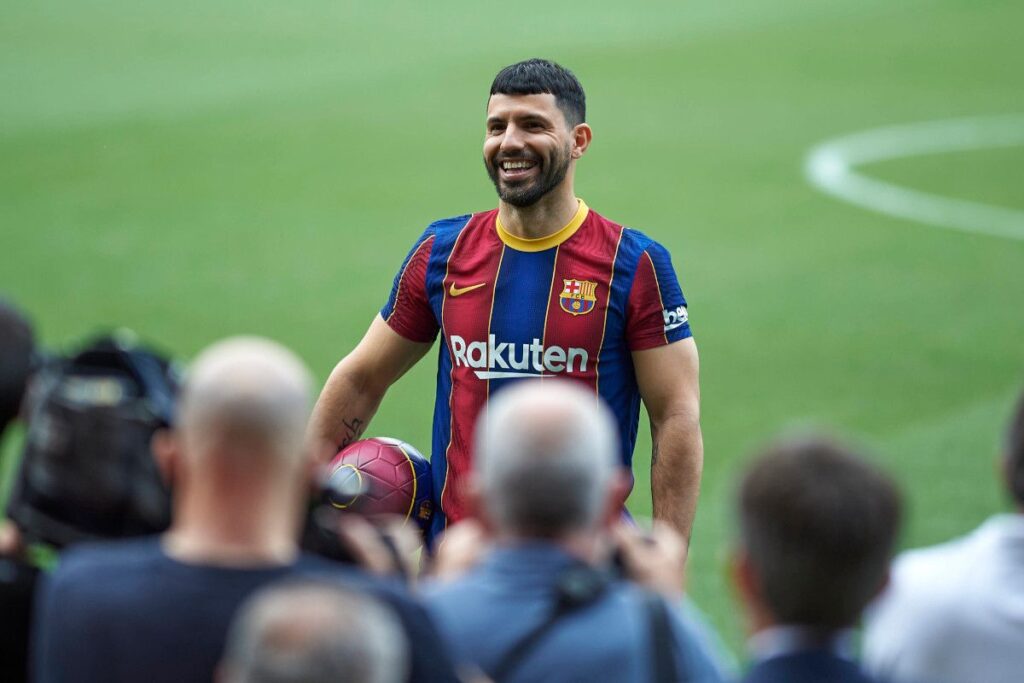 Los regalos que le dio Agüero al Manchester City antes de irse al Barcelona