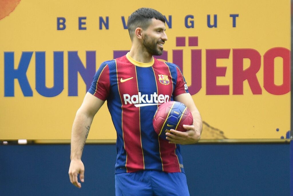 La maratoniana jornada del ‘Kun’ Agüero antes de llegar al Barcelona
