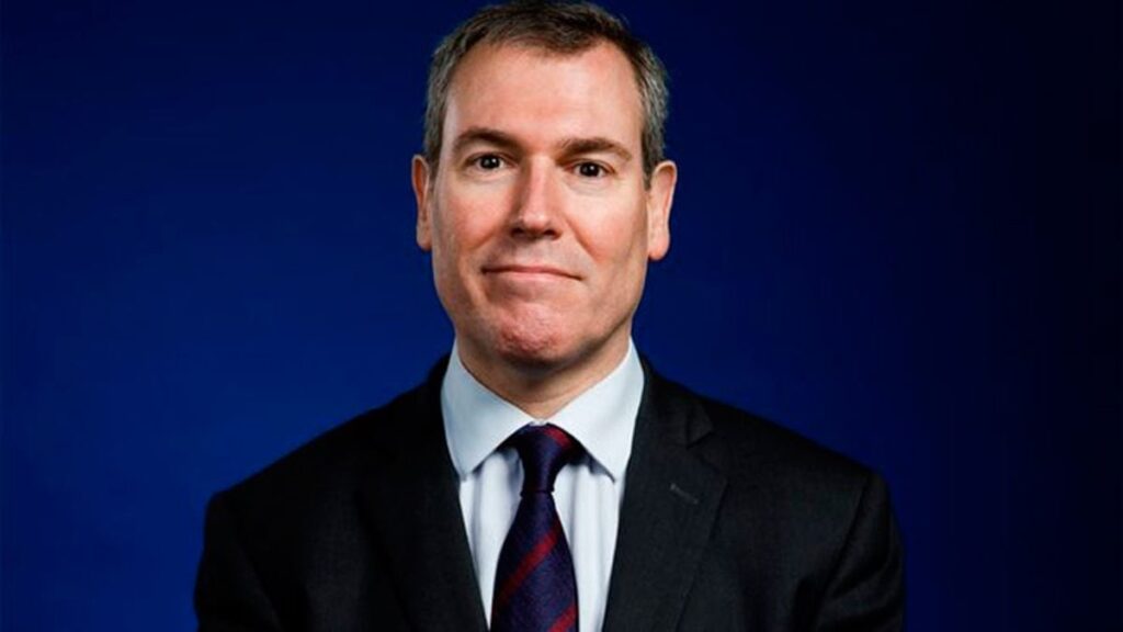 Emili Rousaud considera que Messi debe hacer un gesto por el club