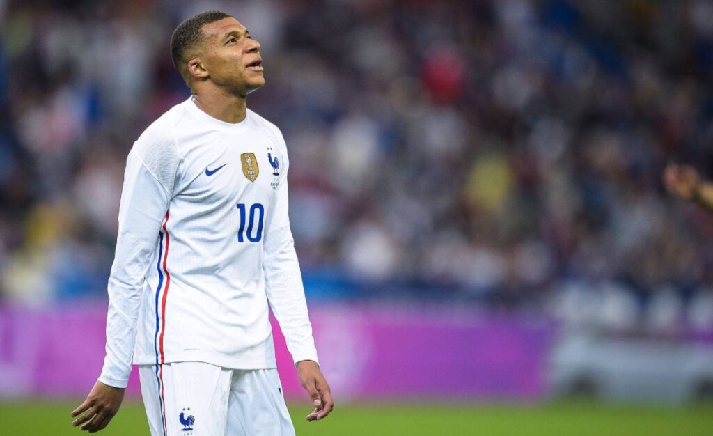 Los cálculos del PSG para retener a Mbappé y mejorar su plantilla