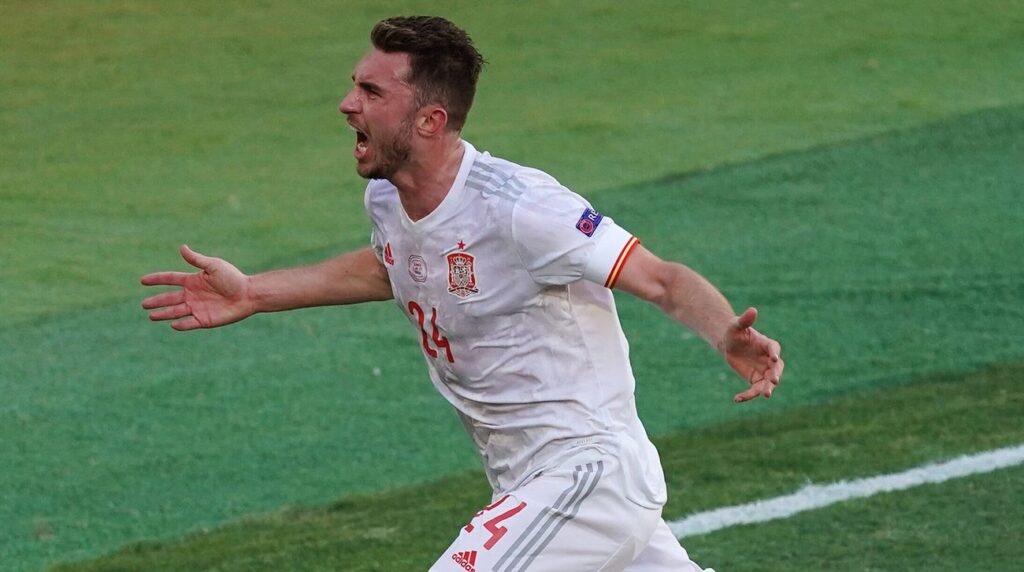 El Barça descarta la ‘operación central’: Laporte y De Ligt, imposibles