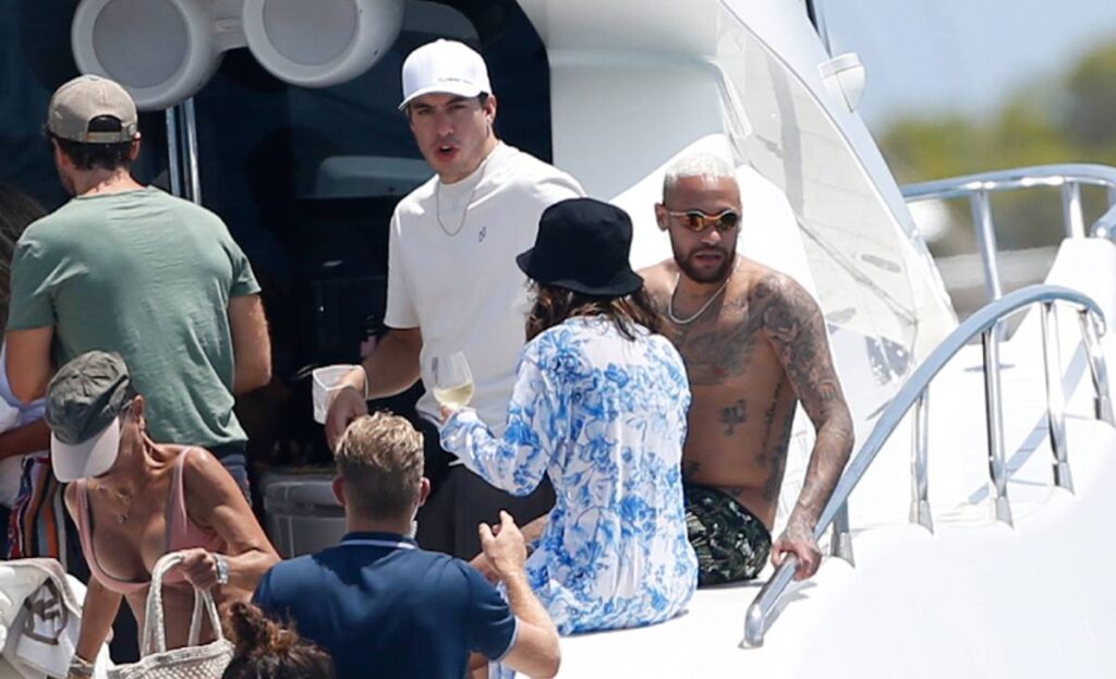 Las críticas a Neymar por su estado físico reciben respuesta