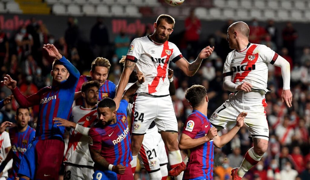 Así queda la clasificación de LaLiga tras el enésimo ridículo del Barça, ahora en Vallecas