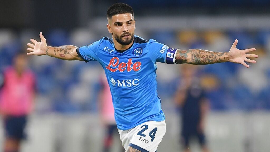 Los atacantes que acaban contrato en 2022 y podrían encajar en el Barça