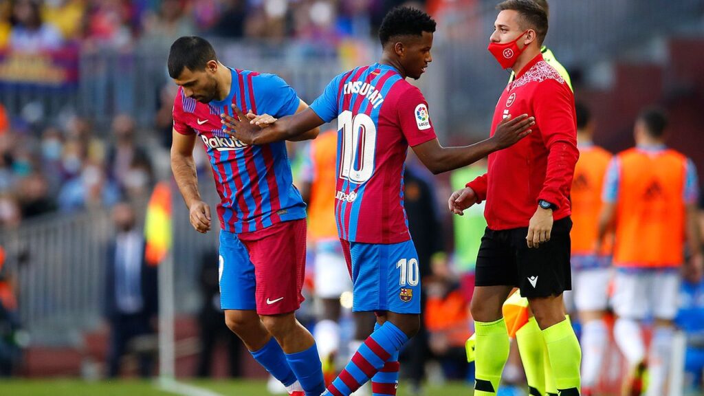 El Kun devuelve el gesto a Ansu Fati en medio de su recuperación