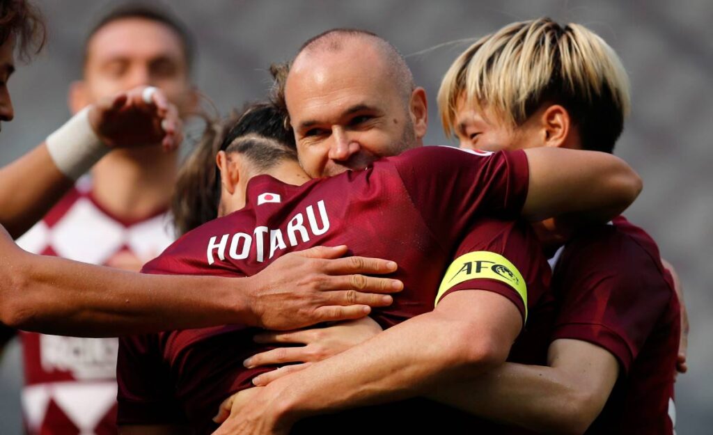 Iniesta tiene planes, pero muy distintos a los de Laporta