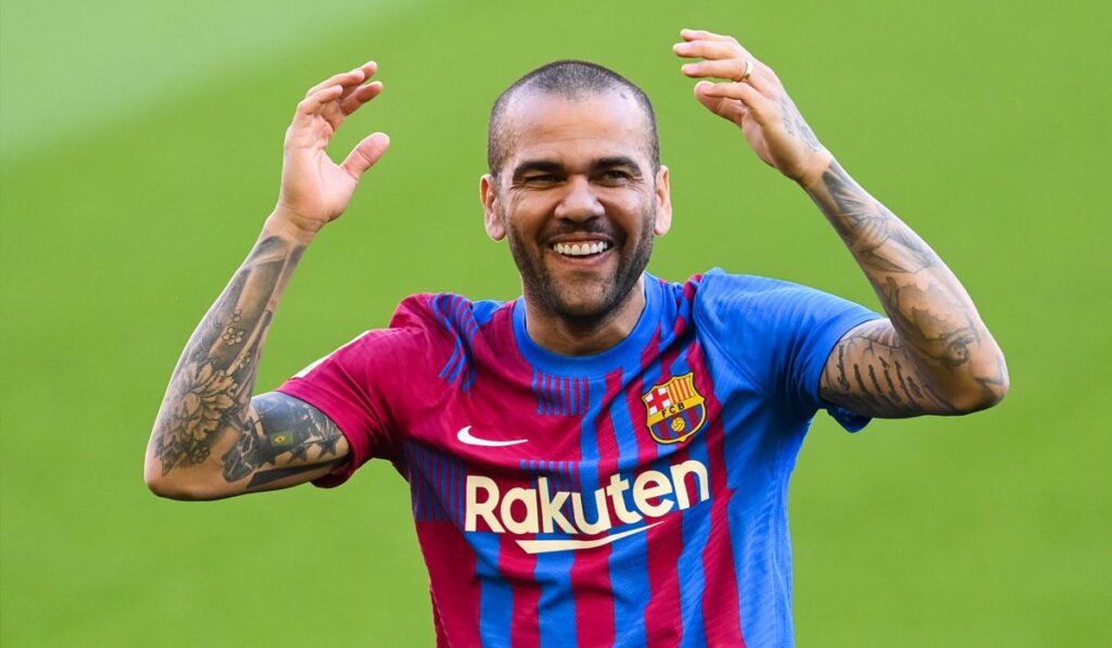 Dani Alves ya tiene fecha para su debut en un partido oficial del Barça