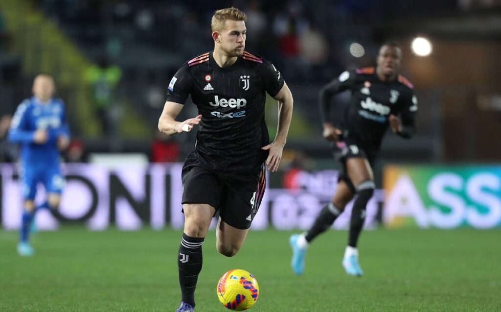 La Juve no se cierra en banda a la venta de De Ligt y el Barça permanece alerta