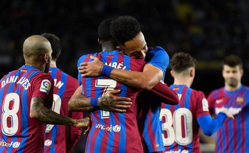 Aubameyang podría acercar la continuidad de Dembélé