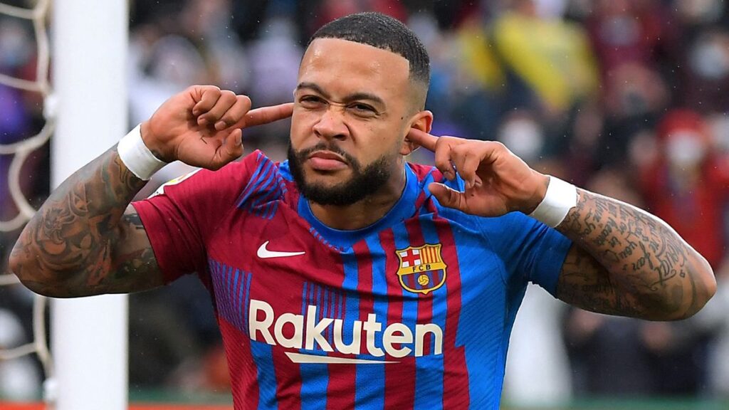 Memphis deja claro que tiene que ganarse su vuelta al XI del Barça