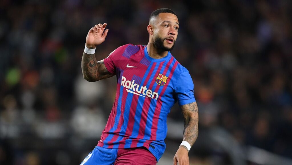 La Premier League podría ‘salvar’ a Memphis y al FC Barcelona