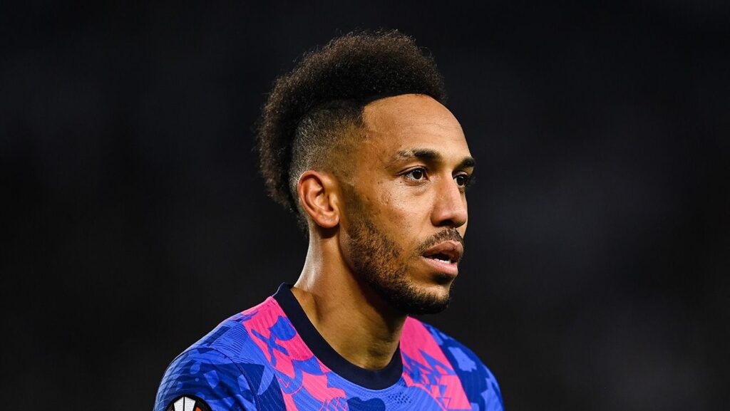 El extraño dato goleador de Aubameyang desde que llegó al Barça