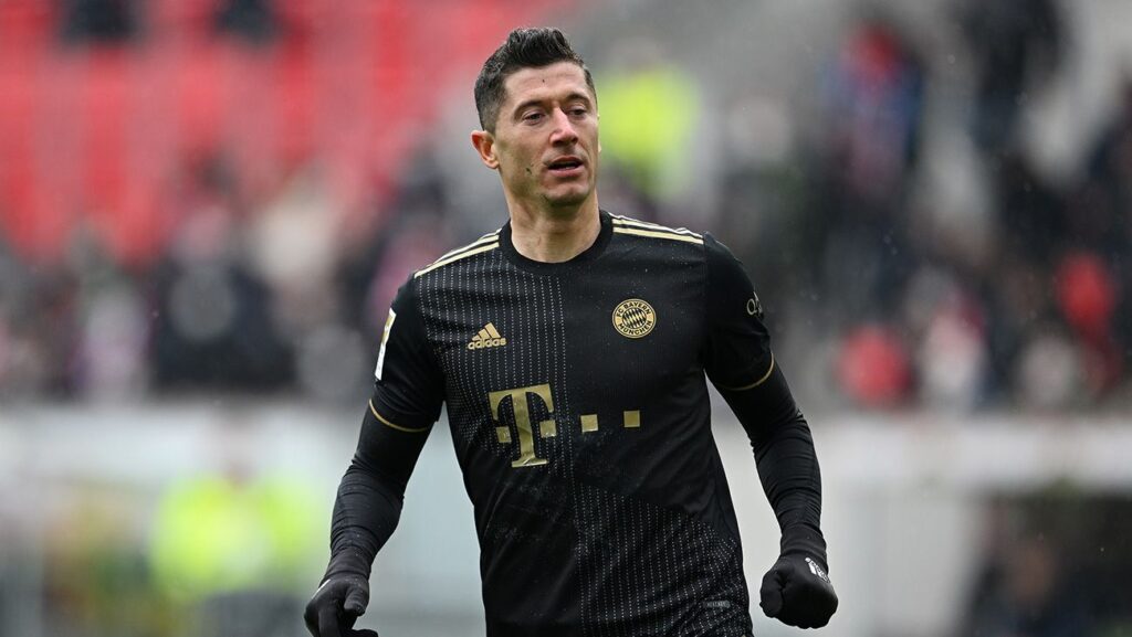 El Bayern intentará que Lewandowski ‘aparque’ su deseo de marcharse al Barça