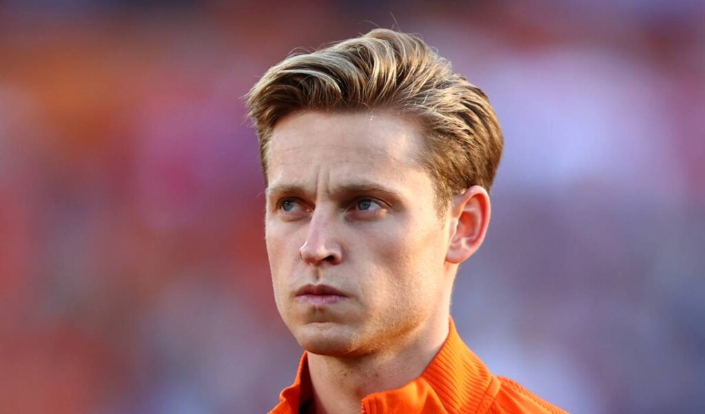 El Chelsea aguarda por De Jong para presentar su primera oferta