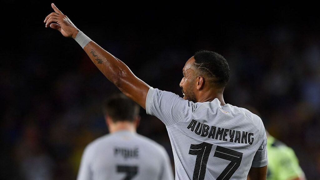 El Chelsea no cede ante el Barça: Negociaciones estancadas por Aubameyang