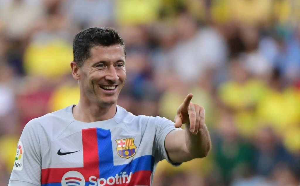 Lewandowski sigue de ‘dulce’: Gol, asistencia y pichichi en solitario