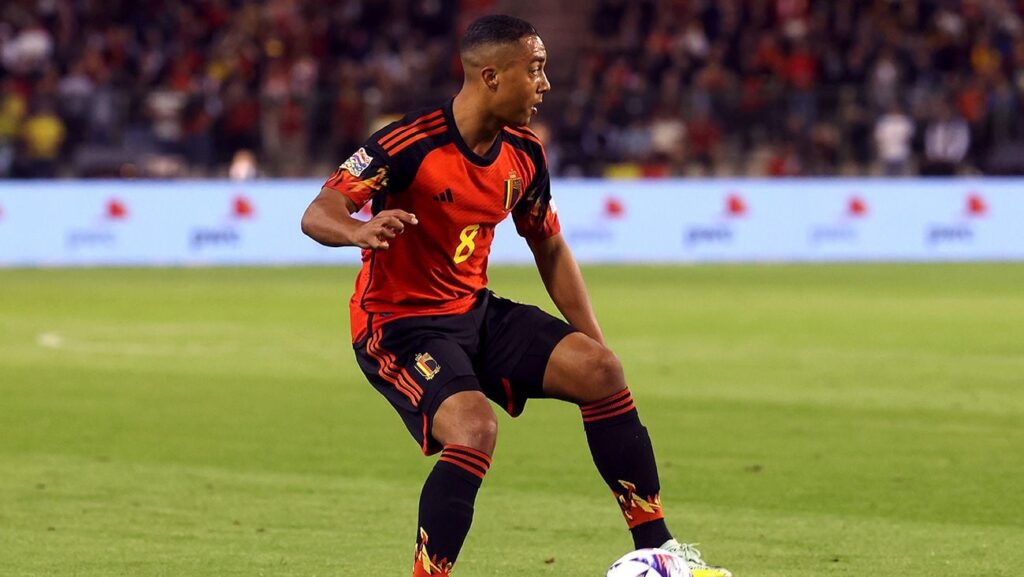 Tielemans, el ‘tapado’ para el mediocampo del Barça la próxima temporada