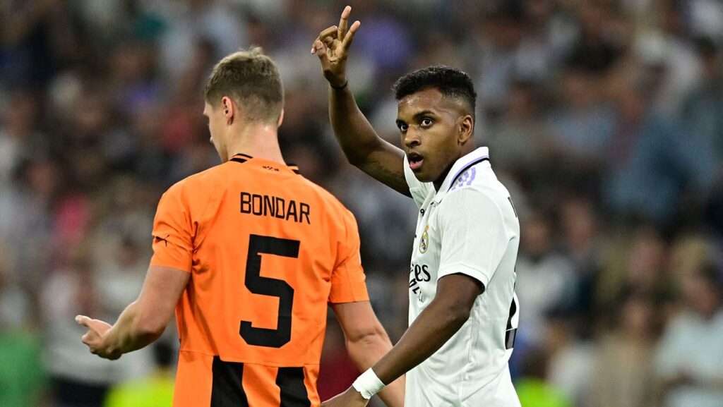 Victoria de un Madrid que ‘perdonó’ la goleada ante el Shakhtar (2-1)